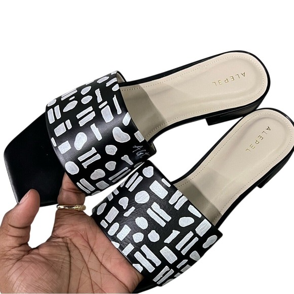 ALEPEL Women\'s Black White Geometric Print Square Toe Slip On Mules Slides Sz 10